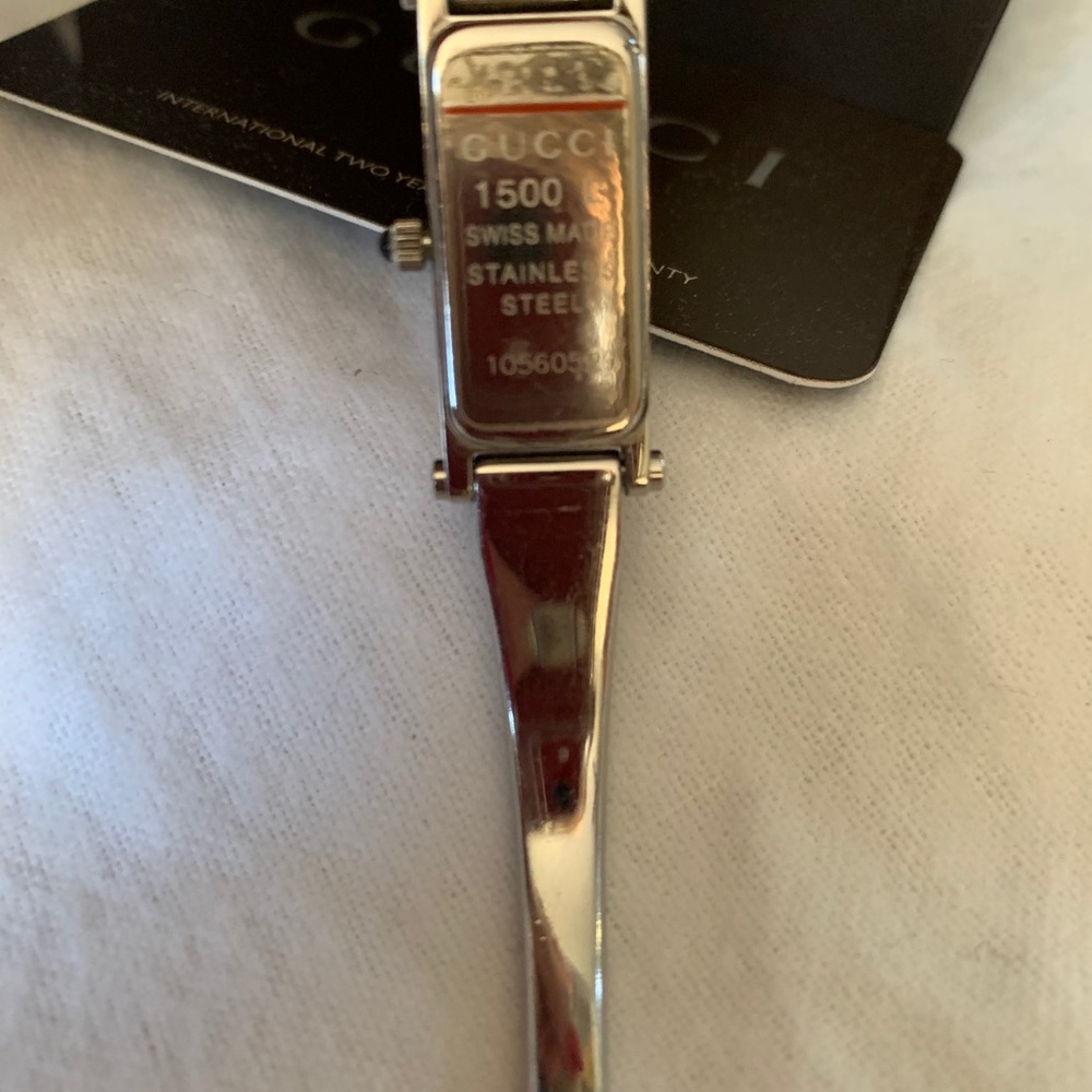 Gucci womens watch - Picture 3 of 4